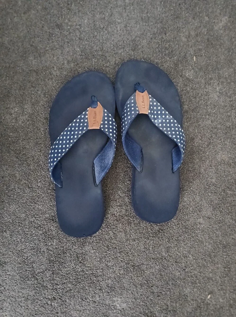 L.L. Bean Women's Navy Polka Dot Flip Flops Size 9M